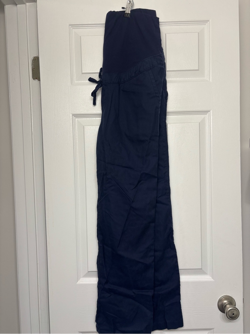Maternity scrub pants